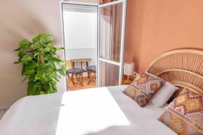 Sands - Calm Oasis in Old Town, Nerja